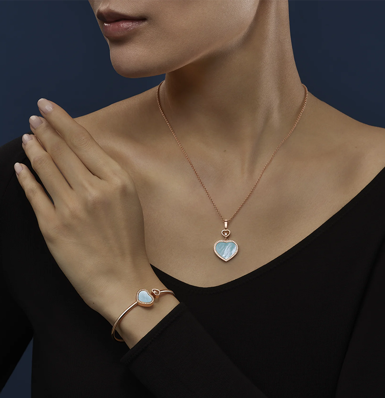 Gioiello in oro rosa Collana Happy Hearts Chopard
