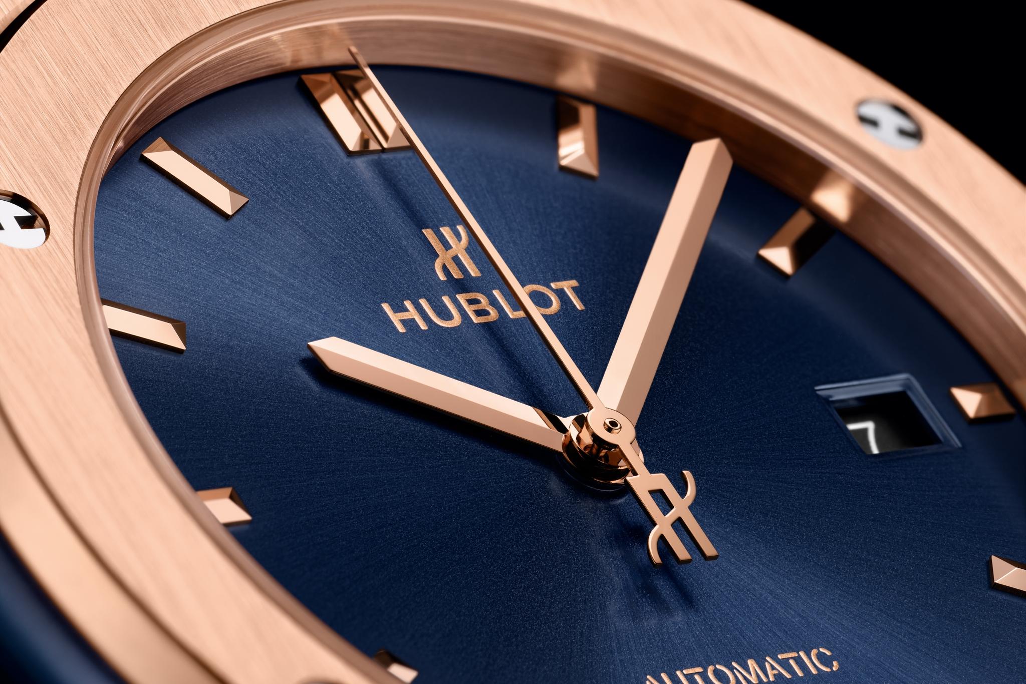 Orologio in oro rosa Classic Fusion King Gold Blue Hublot
