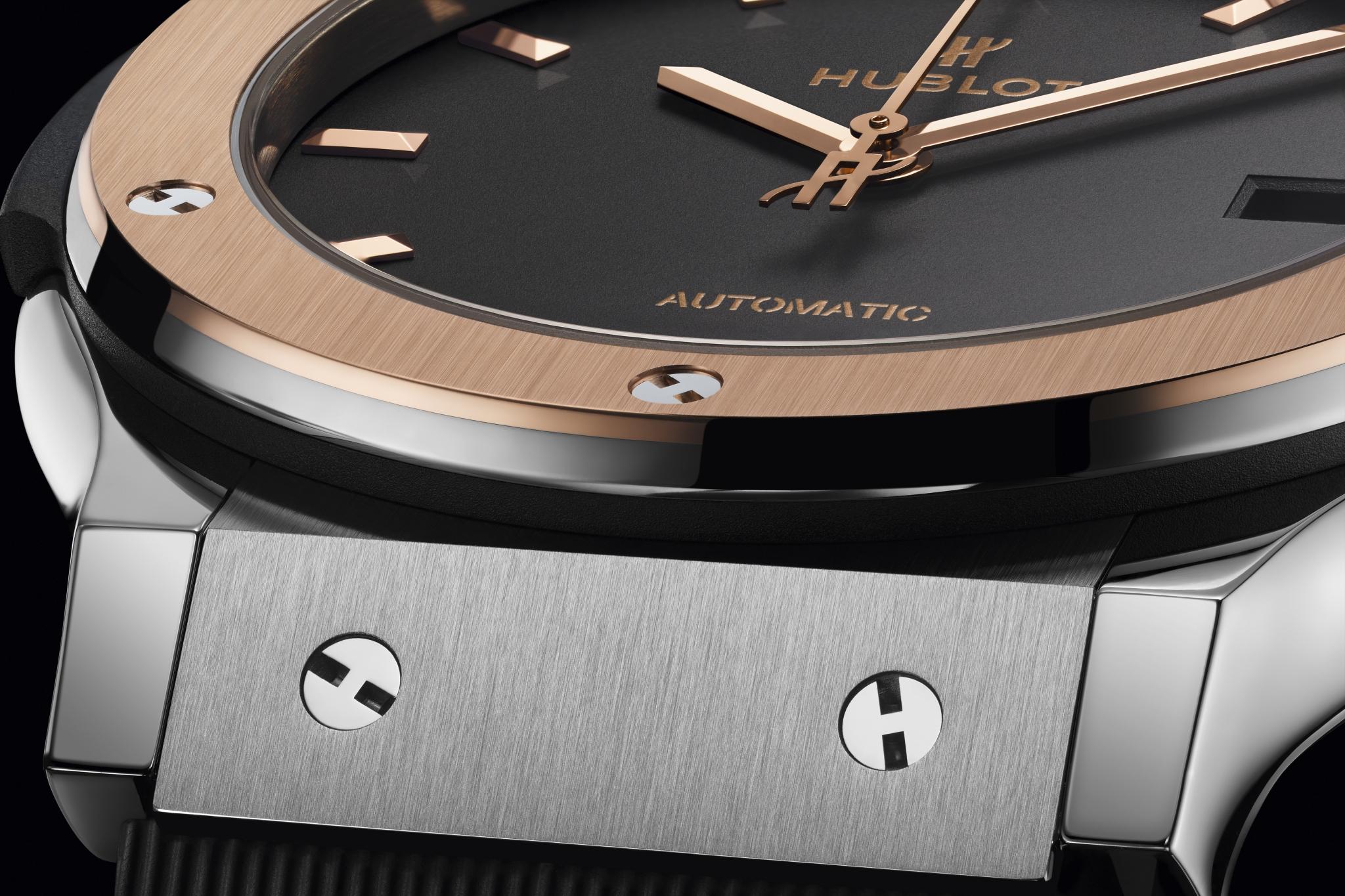 Watch in rose gold and titanium Classic Fusion Titanium King Gold Hublot