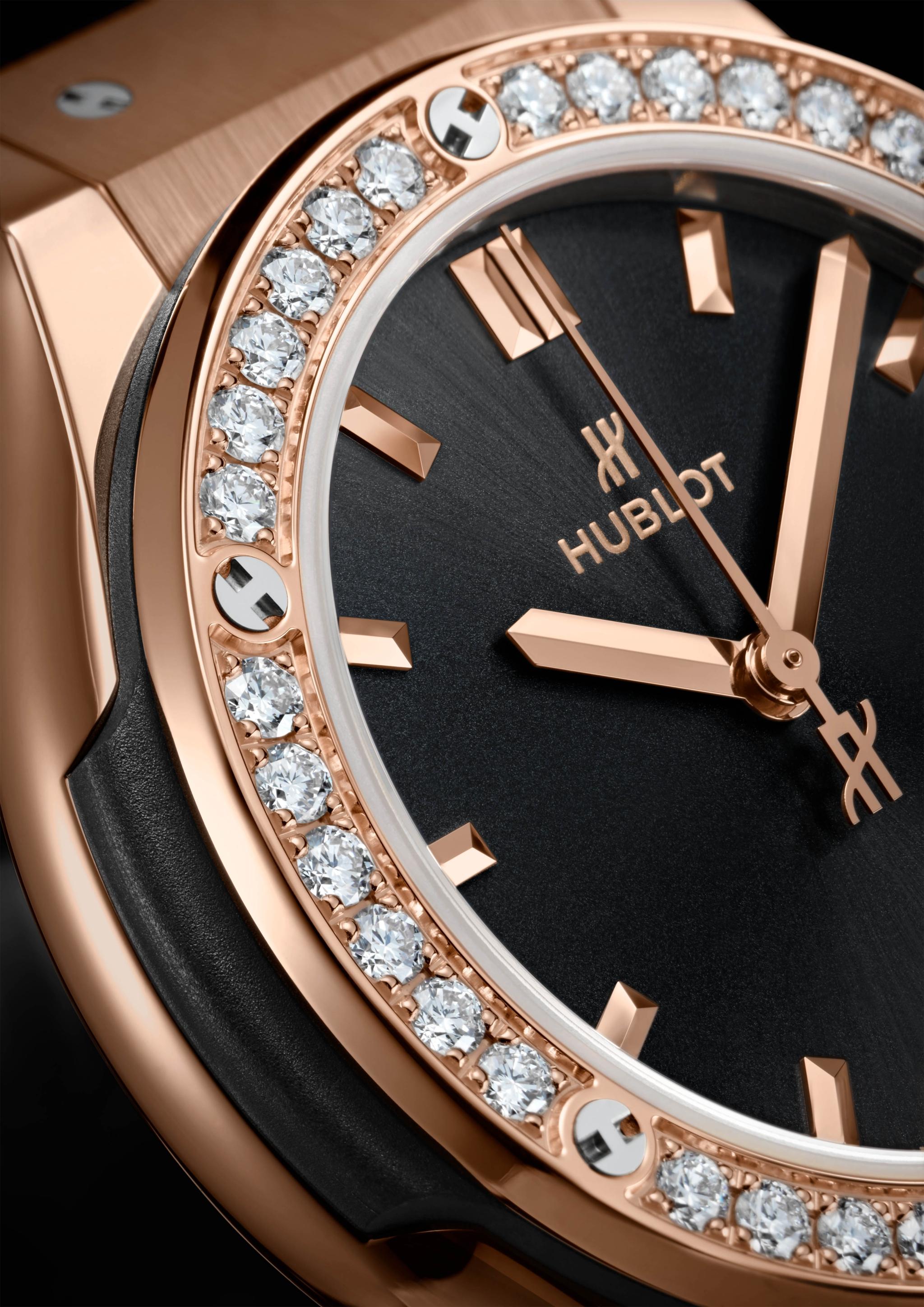 Watch in rose gold Classic Fusion King Gold Diamonds Hublot