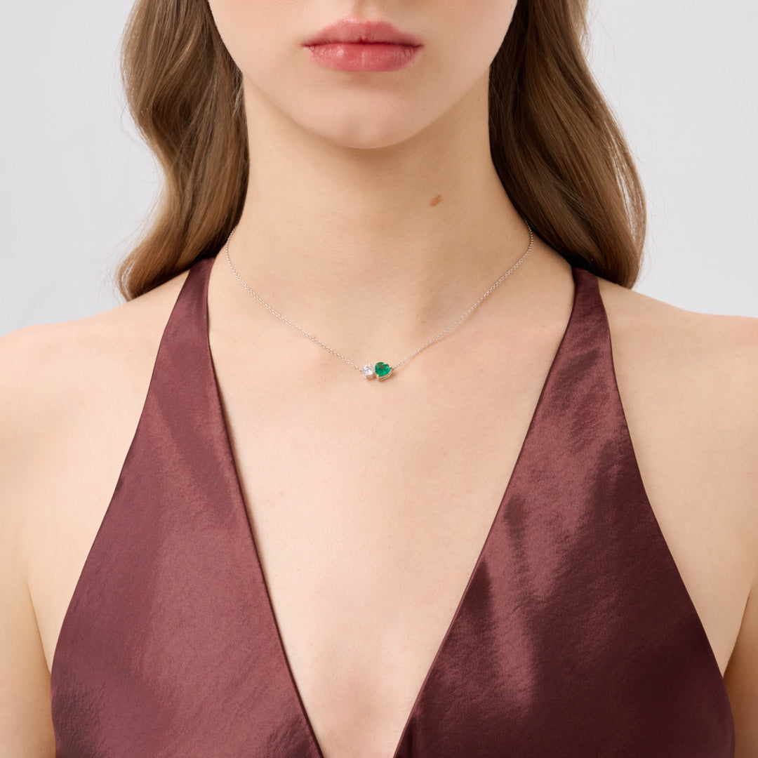 Gioiello in white gold Diva white gold necklace with diamond and emerald Pisa diamanti