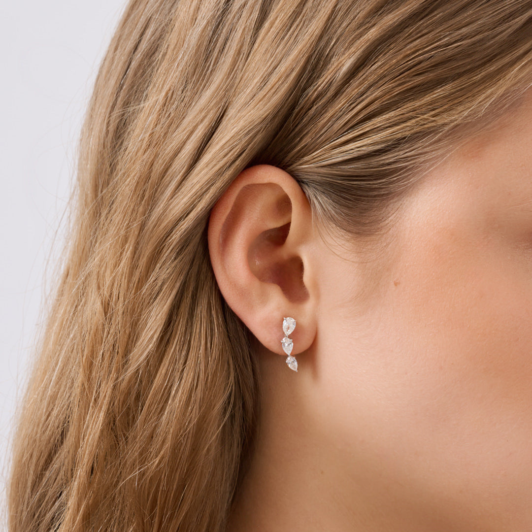 Earrings in white gold Lyra white gold earrings with diamonds Pisa diamanti