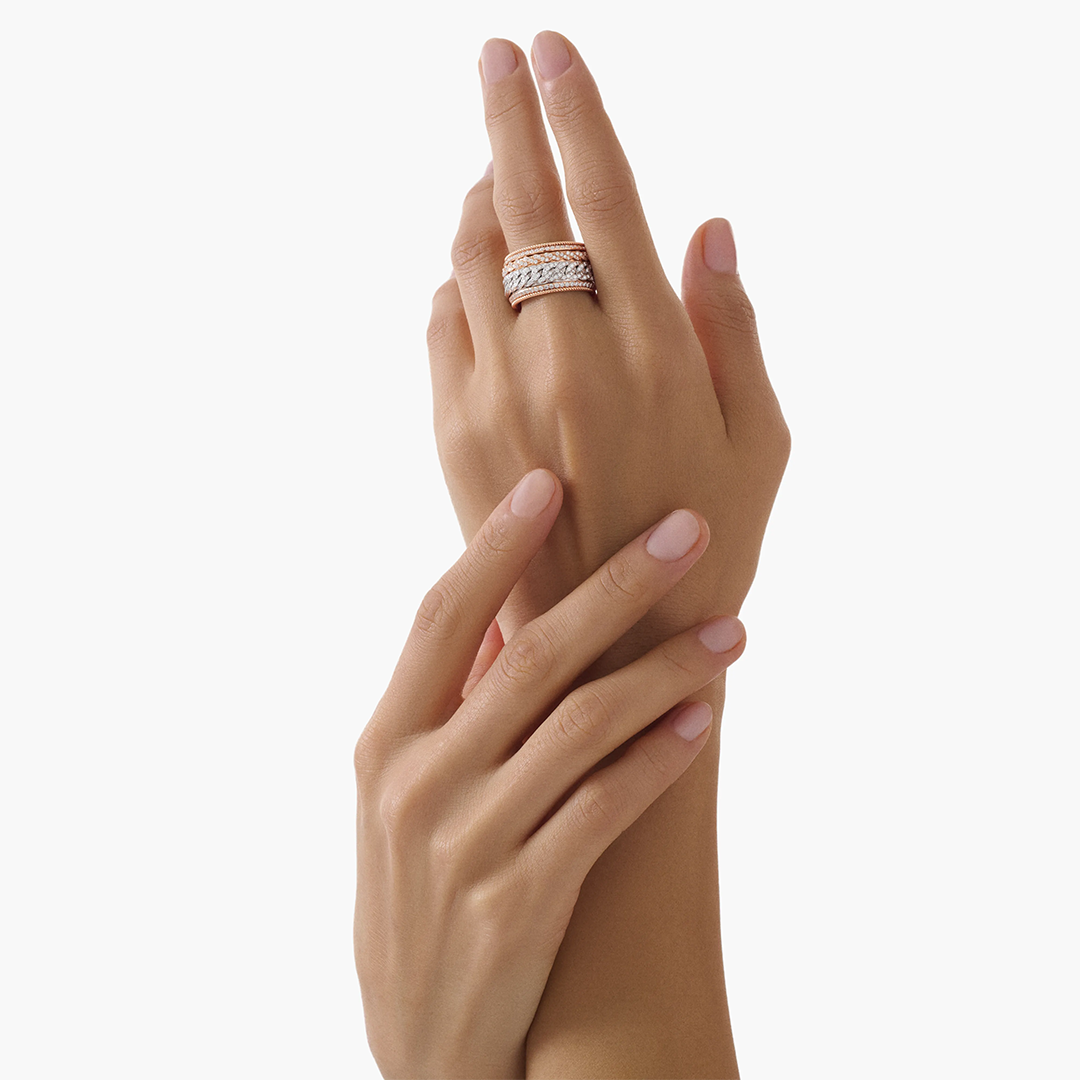 Ring in white gold and rose gold Possession Ring Piaget
