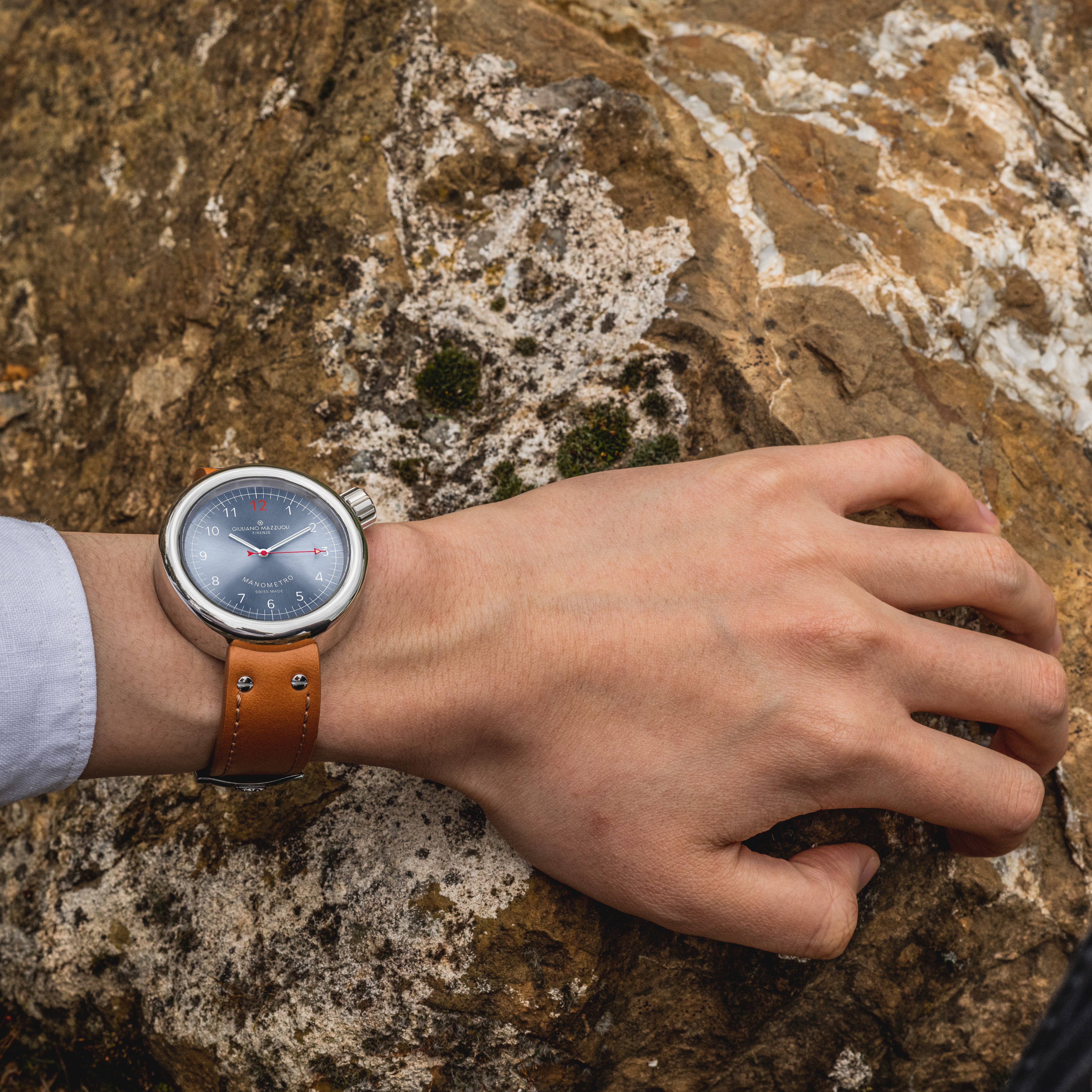 Watch in steel Manometro Polished Blue Mother-Of-Pearl Mazzuoli