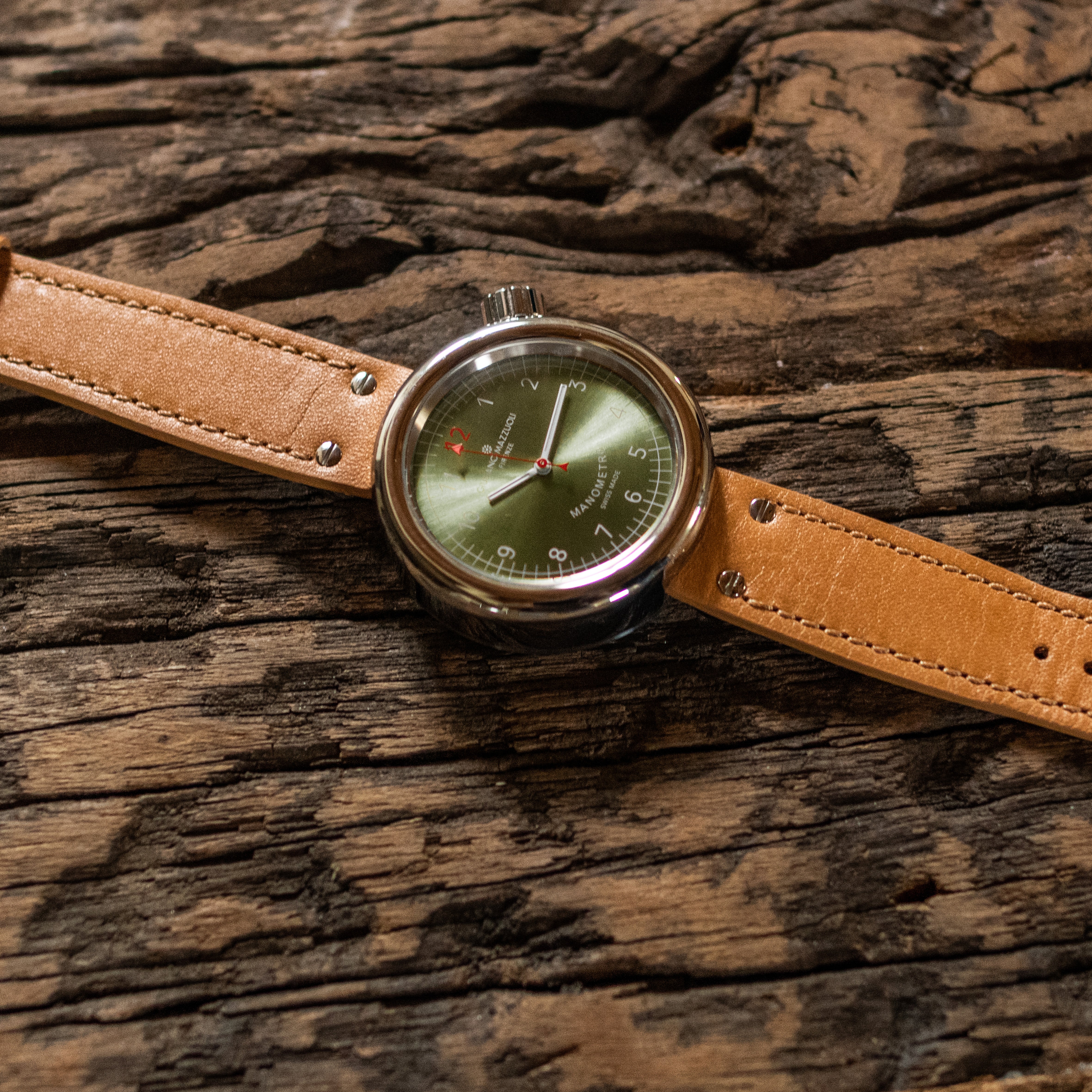 Watch in steel  Manometro Polished Moss Green Mazzuoli