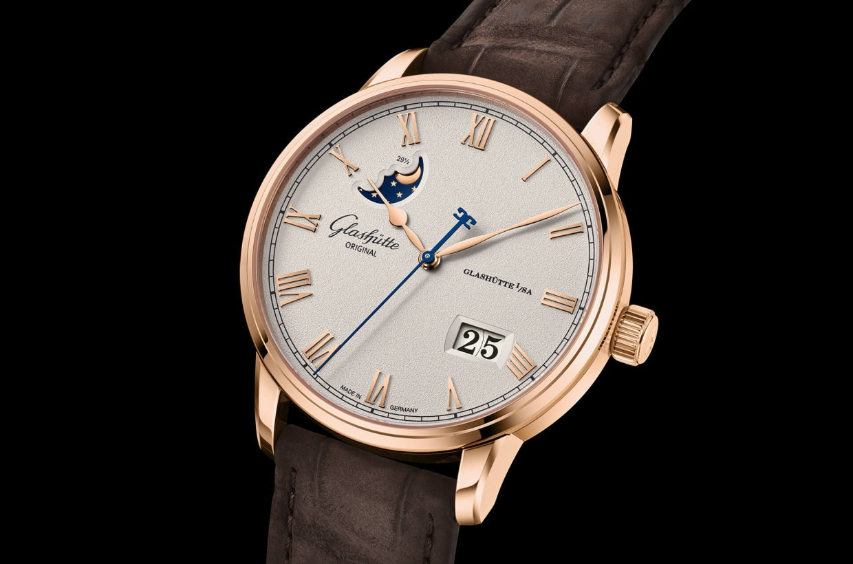 Senator Excellence Panorama Date Moon Phase4