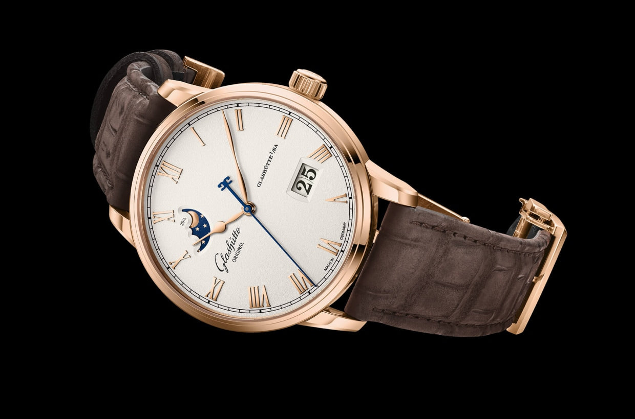 Senator Excellence Panorama Date Moon Phase6