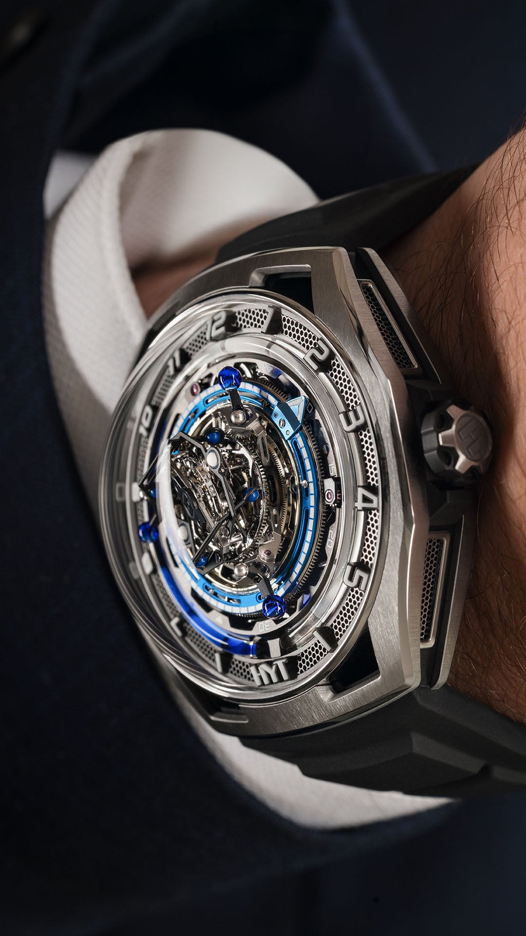 Conical Tourbillon Titanium Blue4