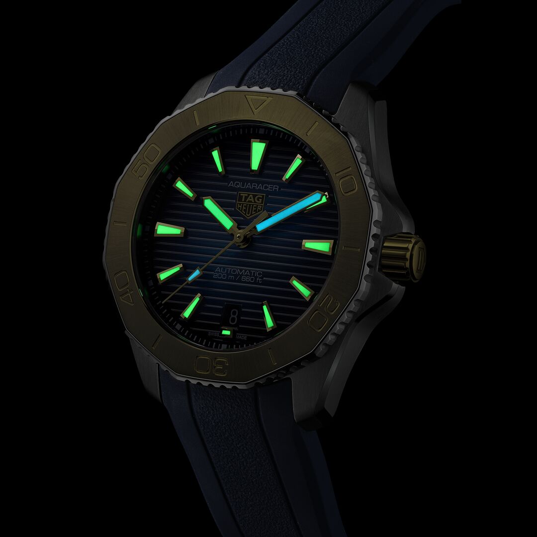 Orologio in acciaio e oro giallo Aquaracer Professional 200 Date Tag heuer