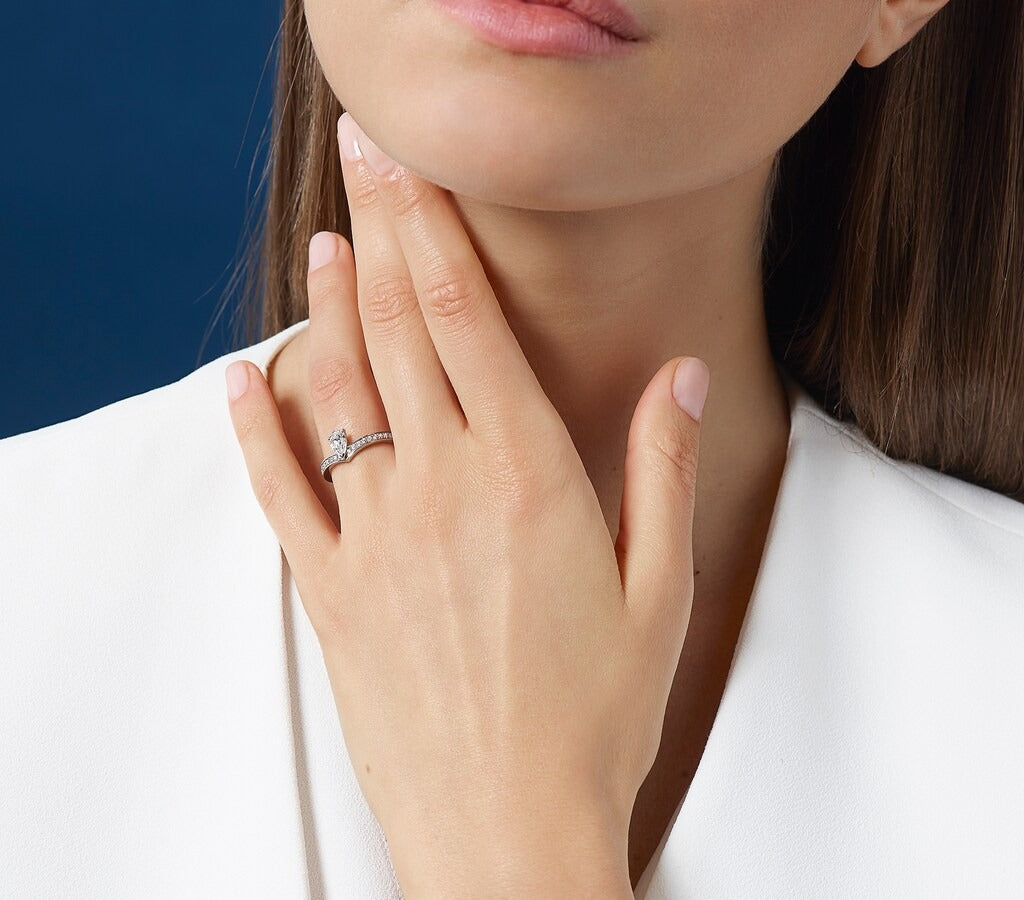 Ring in platinum Joséphine Aigrette Solitaire ring Chaumet