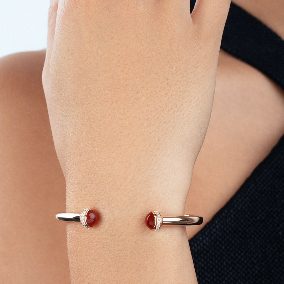 Bracelet in rose gold Possession open bangle bracelet Piaget