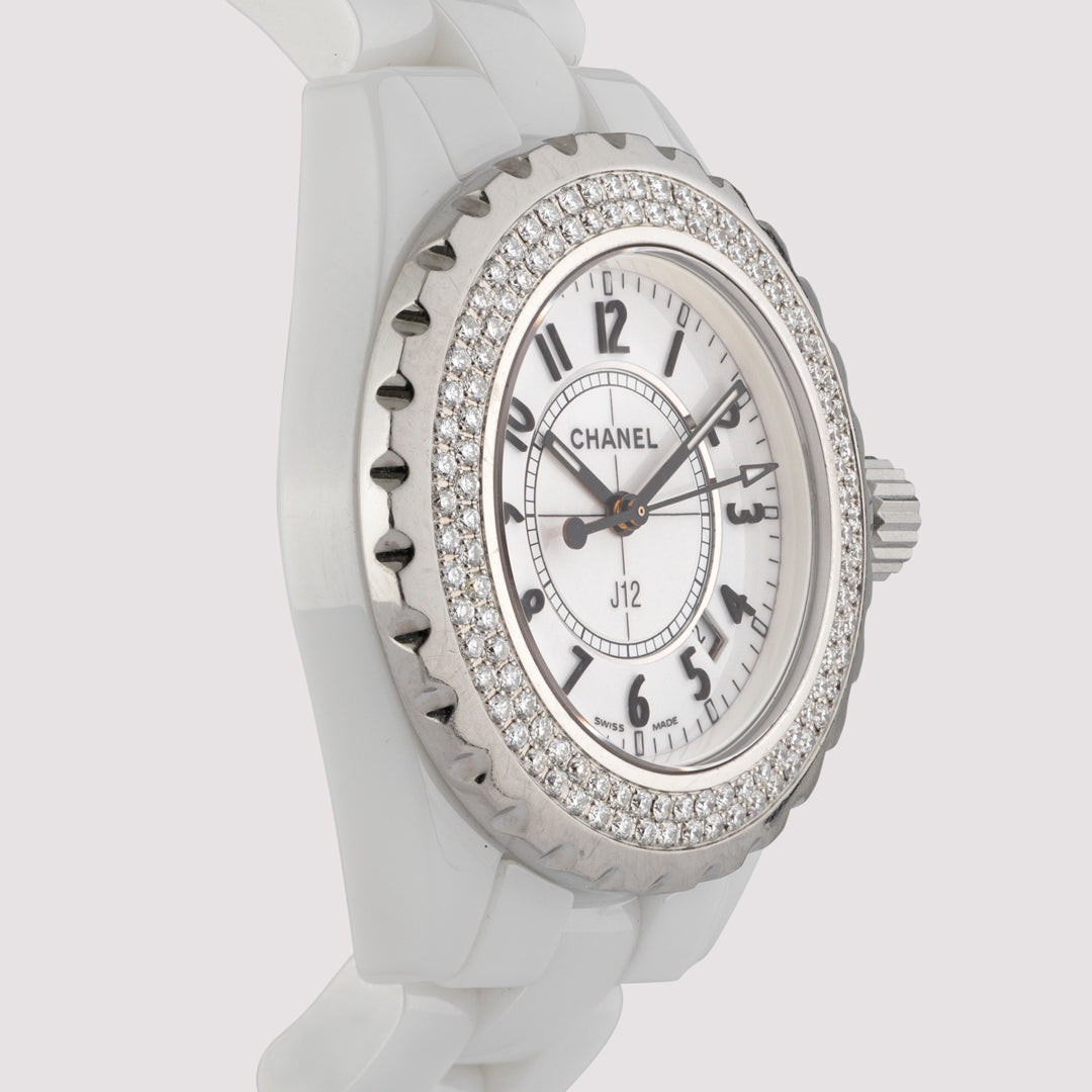 Orologio in gold and diamonds J12 Chanel