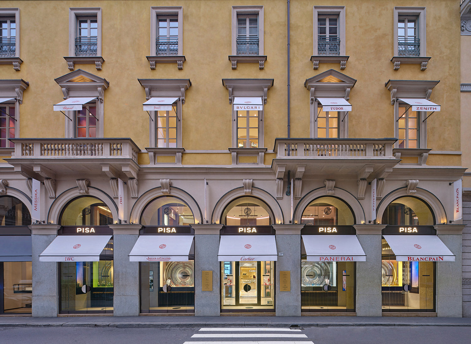 Flagship Store in Milan Pisa 1940