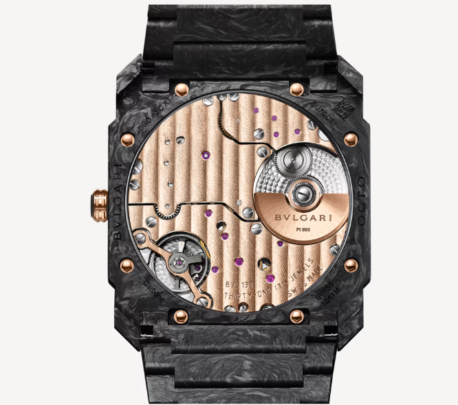 Orologio in carbonio e oro rosa Octo Finissimo Bulgari