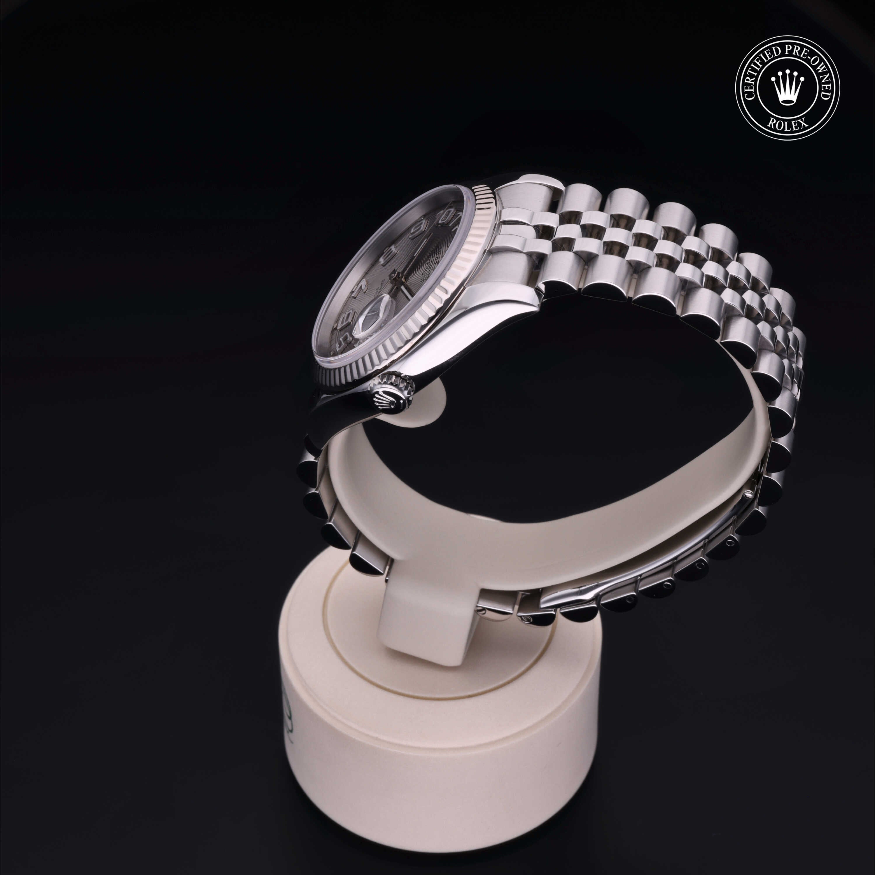 Girard-Perregaux15