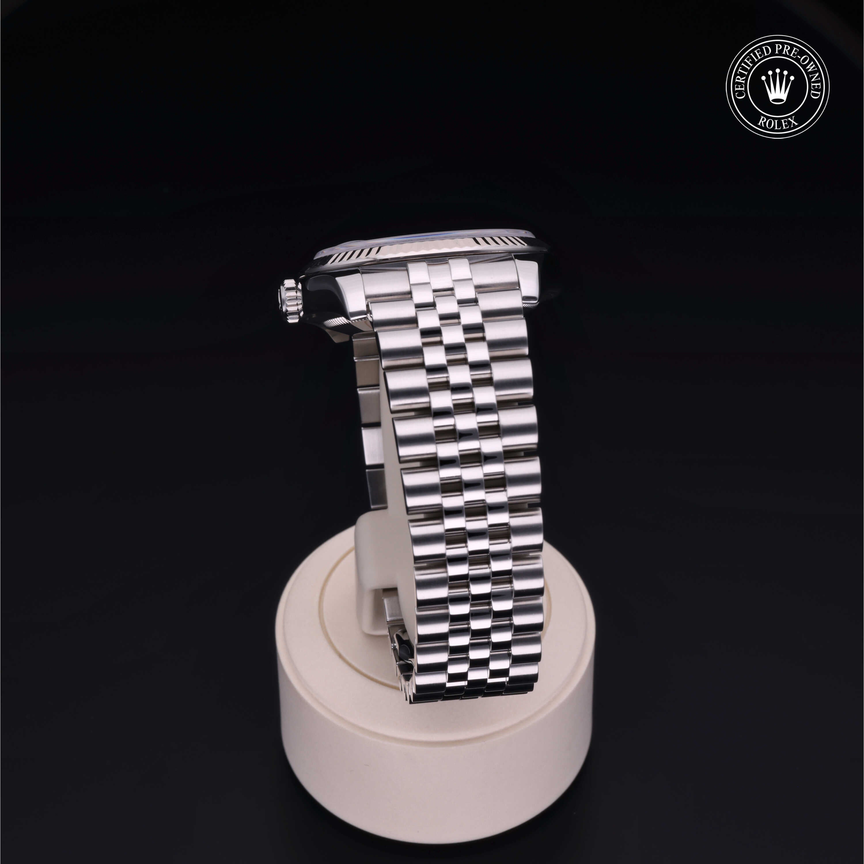 Girard-Perregaux22