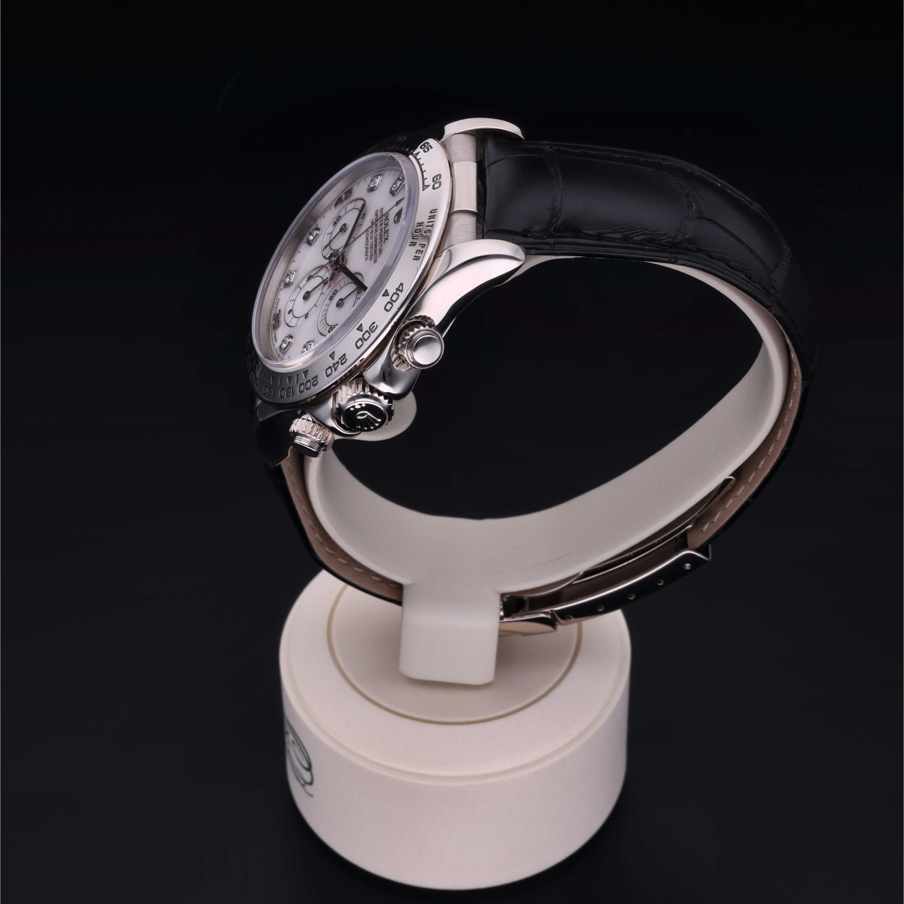 Rolex Certified Pre-Owned Oyster Perpetual Cosmograph Daytona 40 mm Gold 18 Carat White 1998 16519