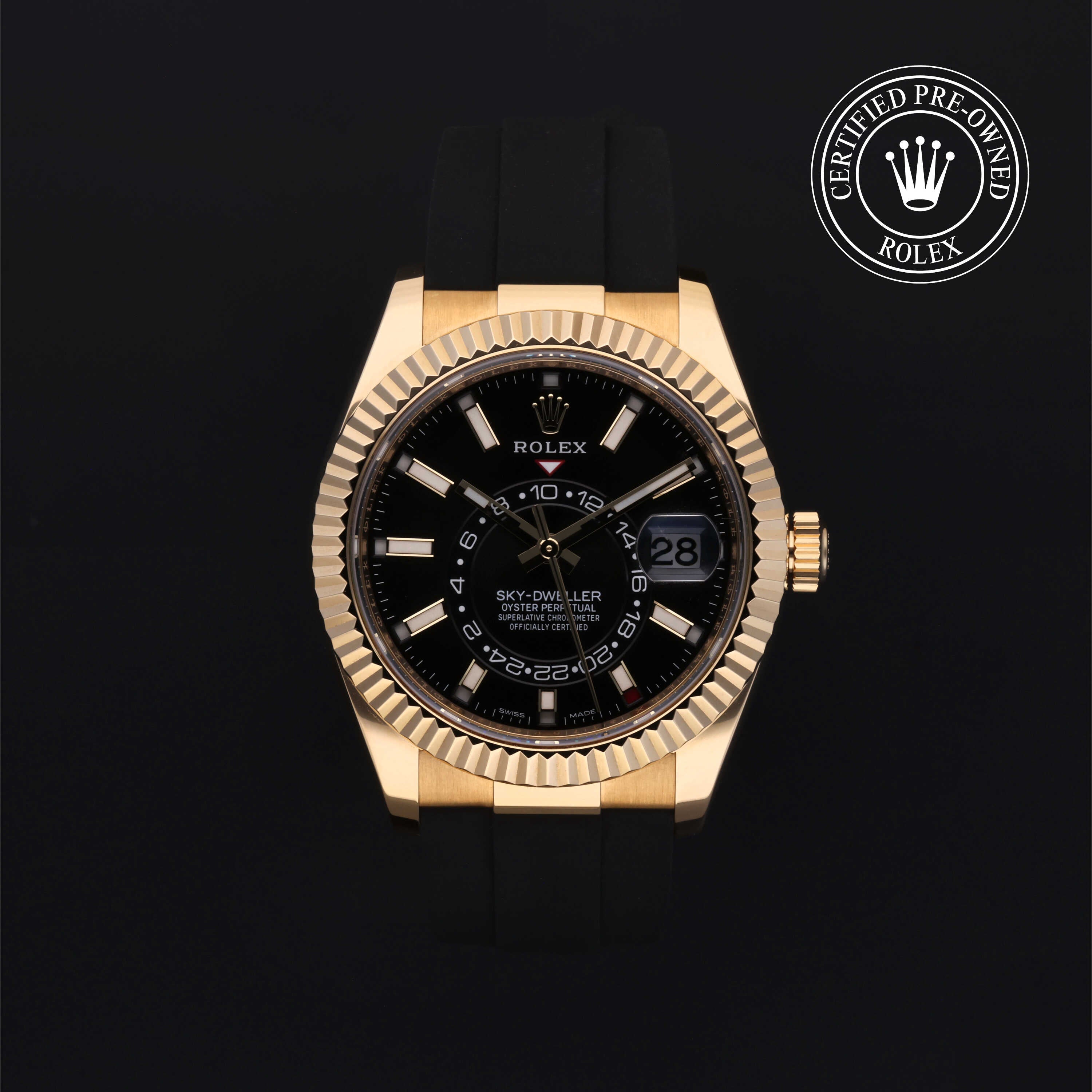 Rolex Certified Pre-Owned Sky-Dweller 42 mm Yellow Gold 18 Carat 2022 326238