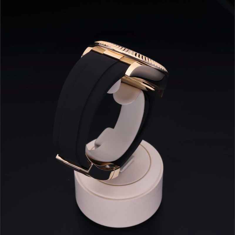 Rolex Certified Pre-Owned Sky-Dweller 42 mm Yellow Gold 18 Carat 2022 326238