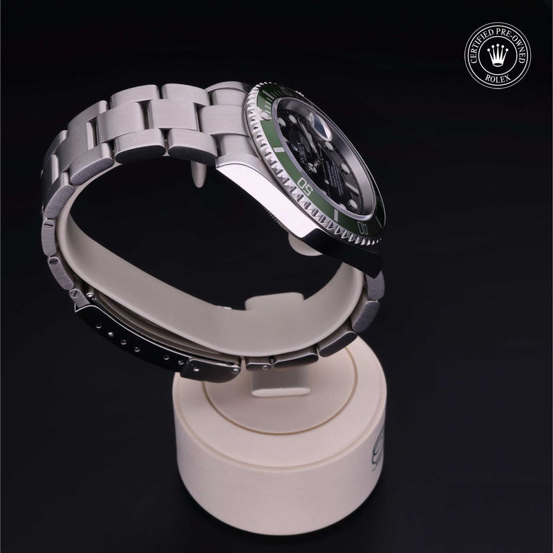 Rolex Certified Pre-Owned Oyster Perpetual Submariner Date 40 mm,  acciaio Oystersteel  2006 16610LV