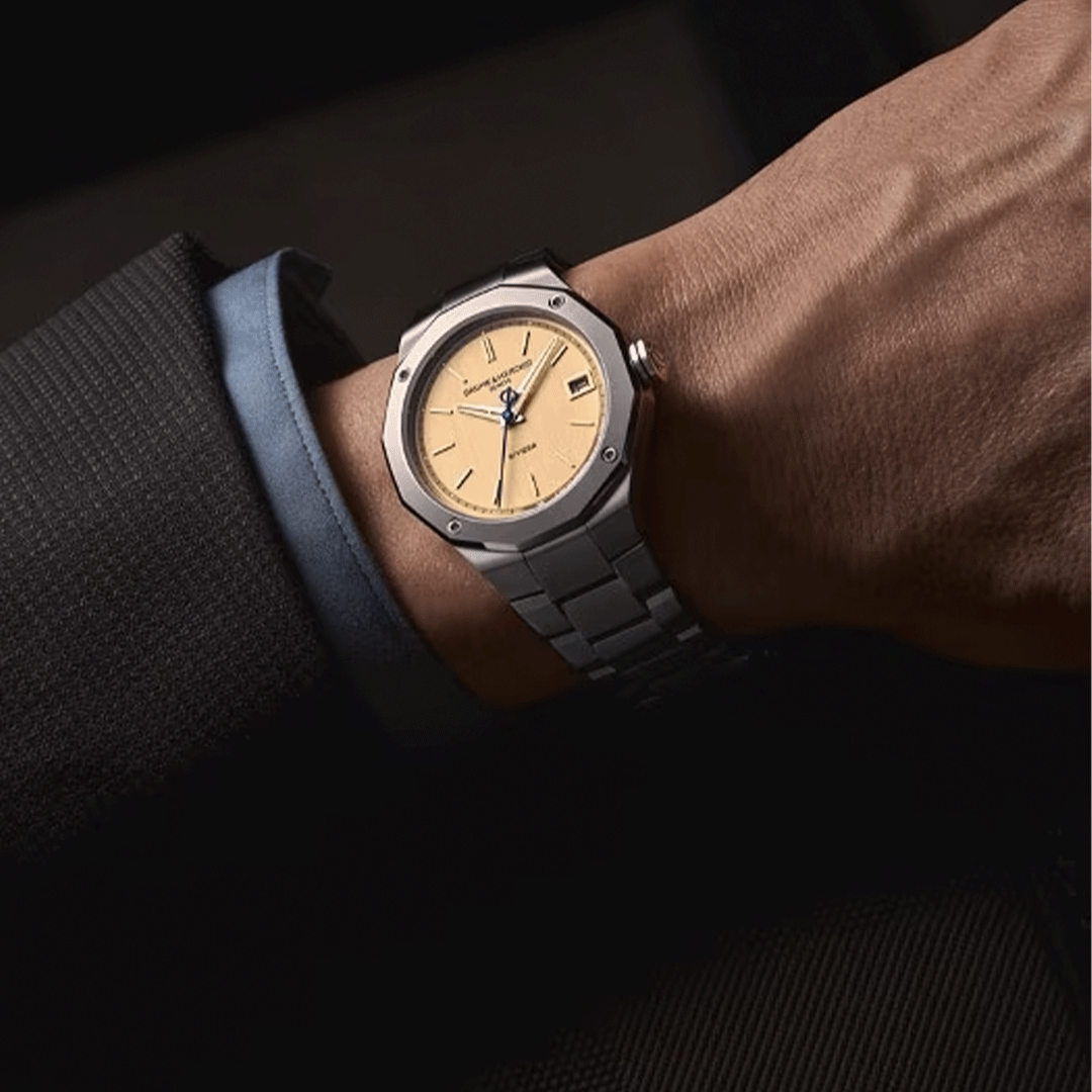 Watch in steel Riviera Baume et mercier