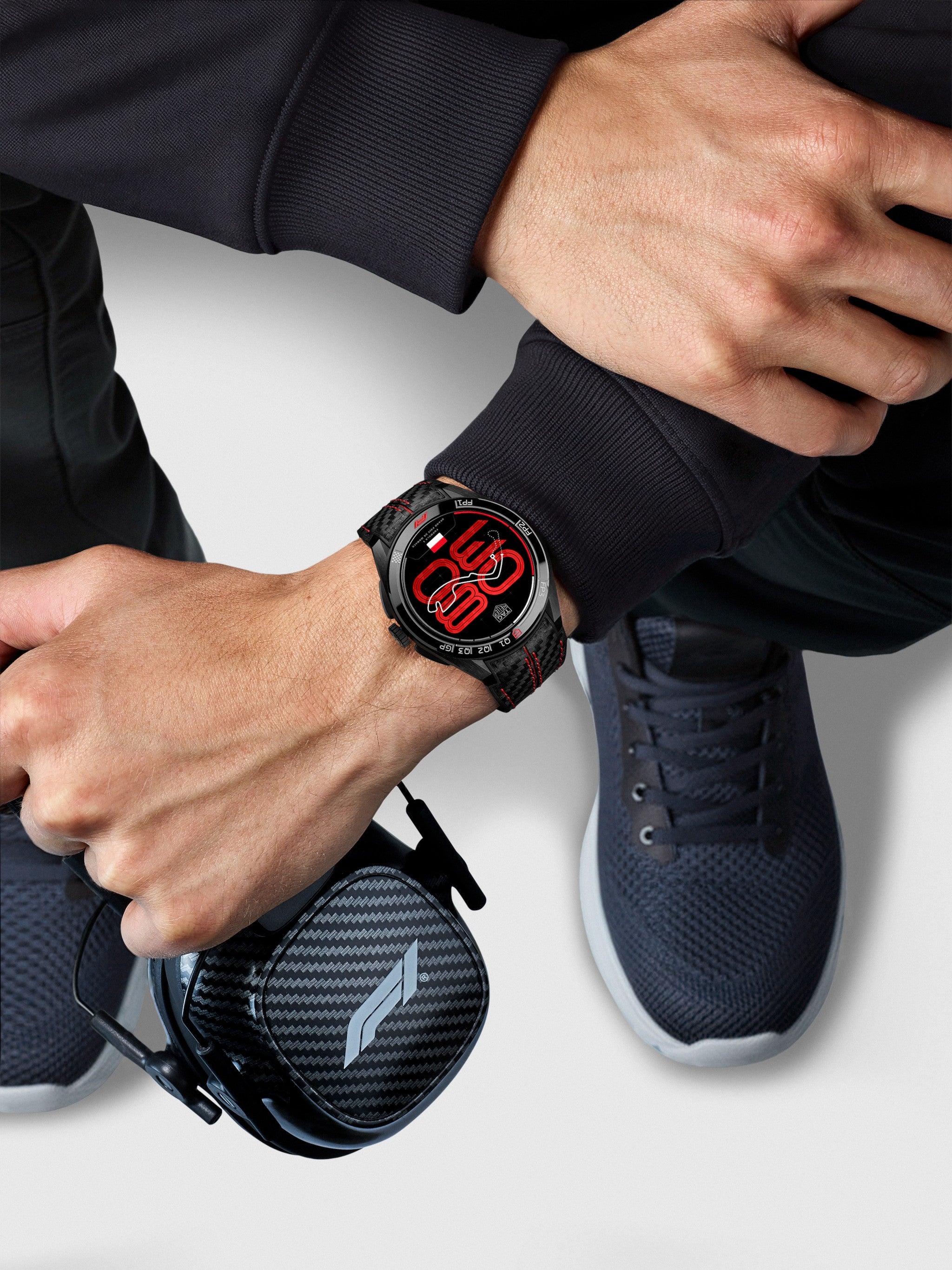 Watch in dlc-coated titanium TAG Heuer Connected Calibre E5 x Formula 1 Edition Tag heuer