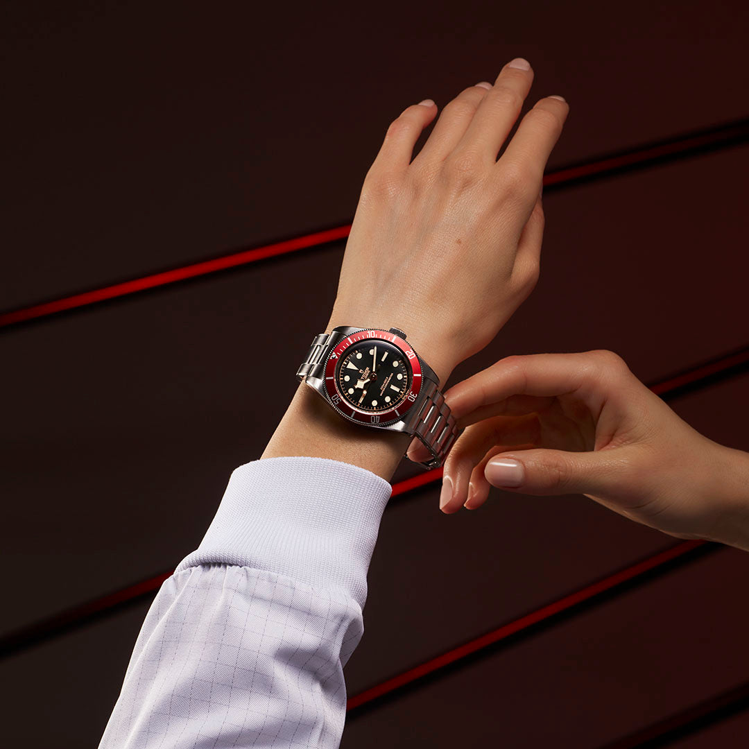 Orologio in acciaio Black Bay, 41 mm Tudor