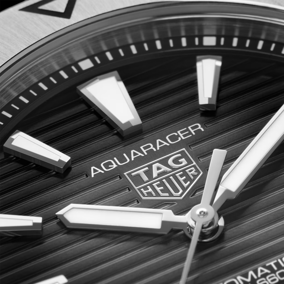 Watch in steel Aquaracer Professional 200 Date Tag heuer