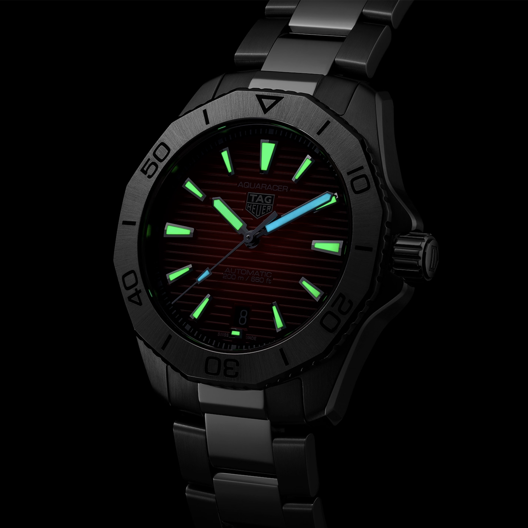 Watch in steel Aquaracer Professional 200 Date Tag heuer