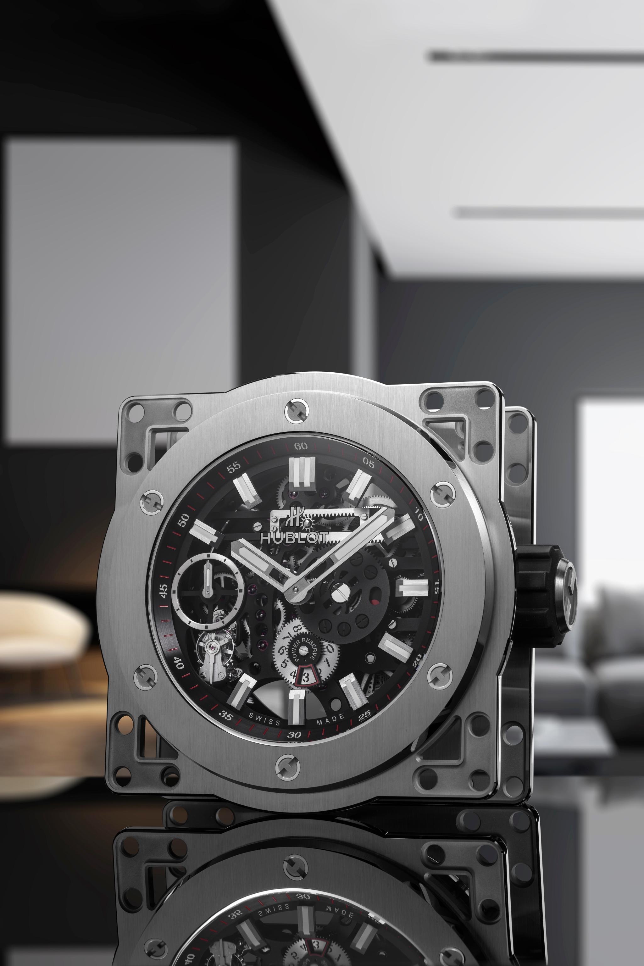 Table clock in pvd-coated steel Hublot Meca-10 Clock Hublot