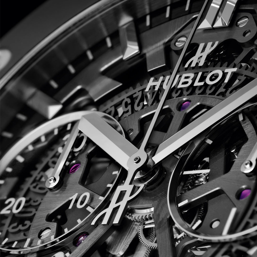 Watch in titanium Classic Fusion Aerofusion Black Magic Hublot