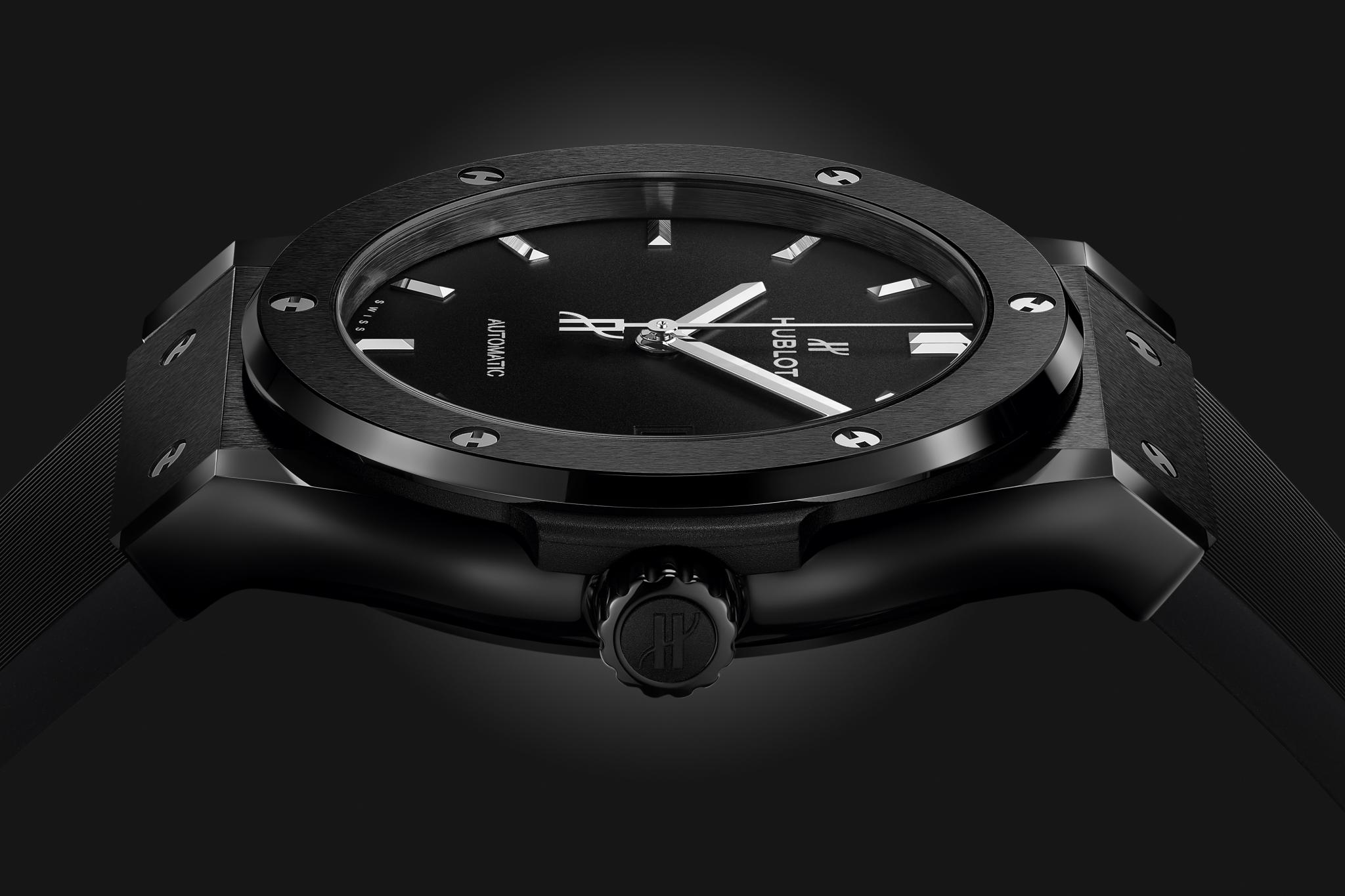 Watch in steel Classic Fusion Black Magic Hublot