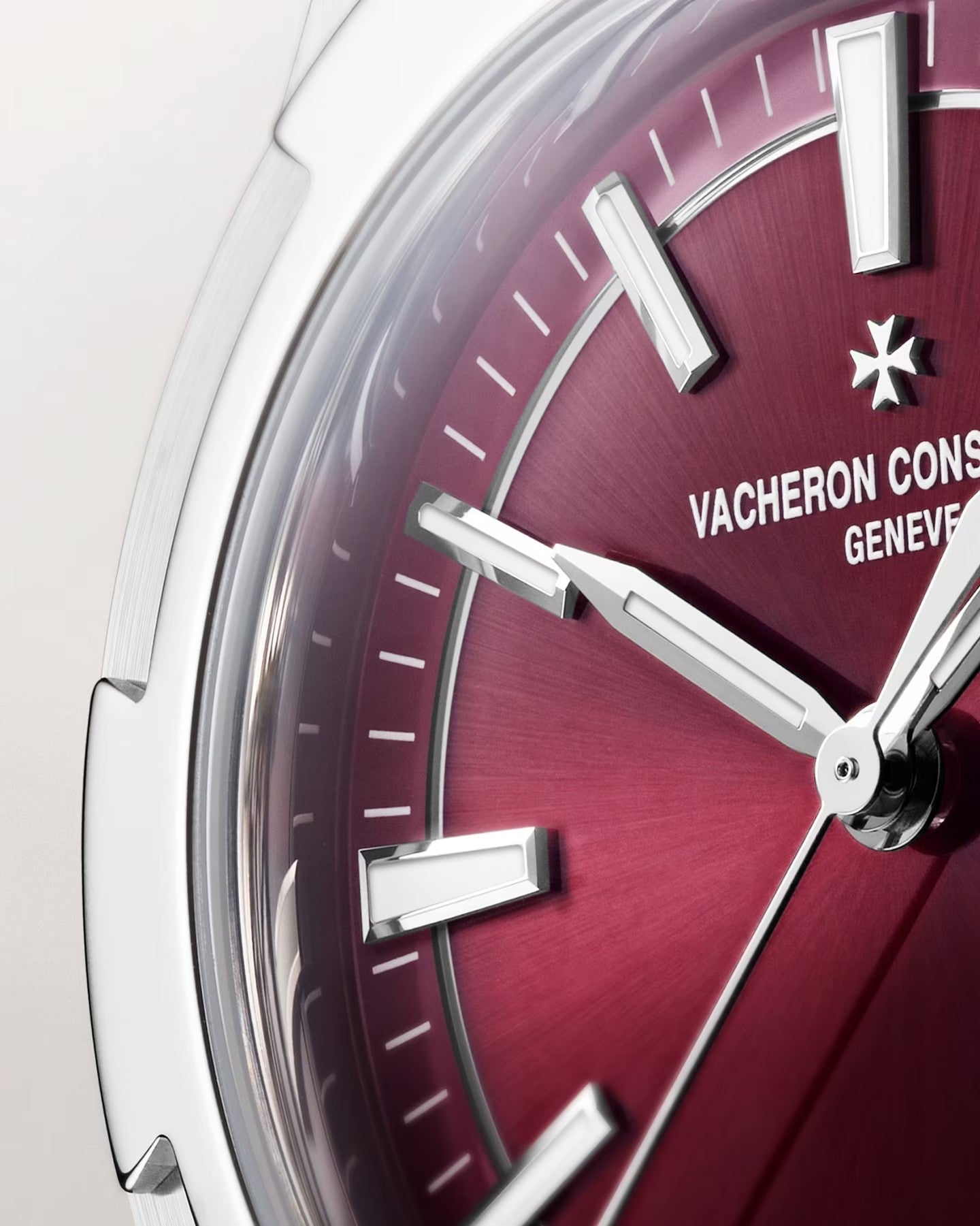 Watch in steel Overseas Automatic Vacheron constantin