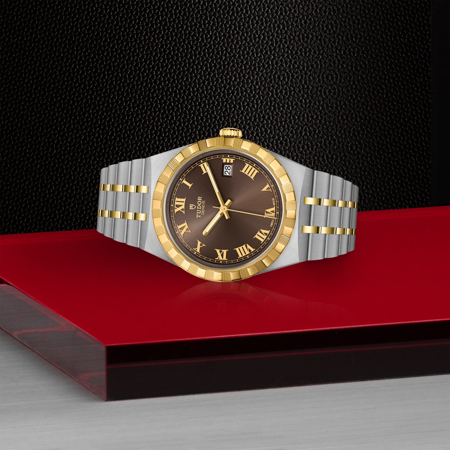 Orologio in acciaio e oro giallo Royal, 38 mm Tudor