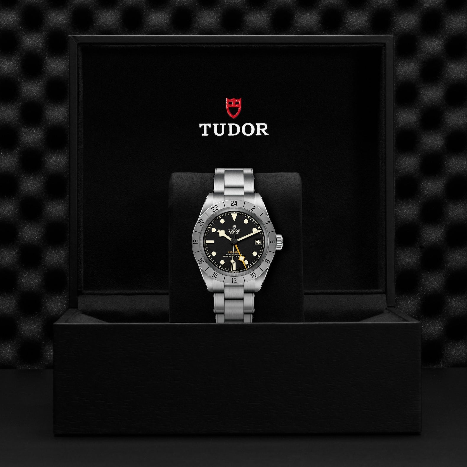 Orologio in acciaio Black Bay PRO, 39 mm Tudor