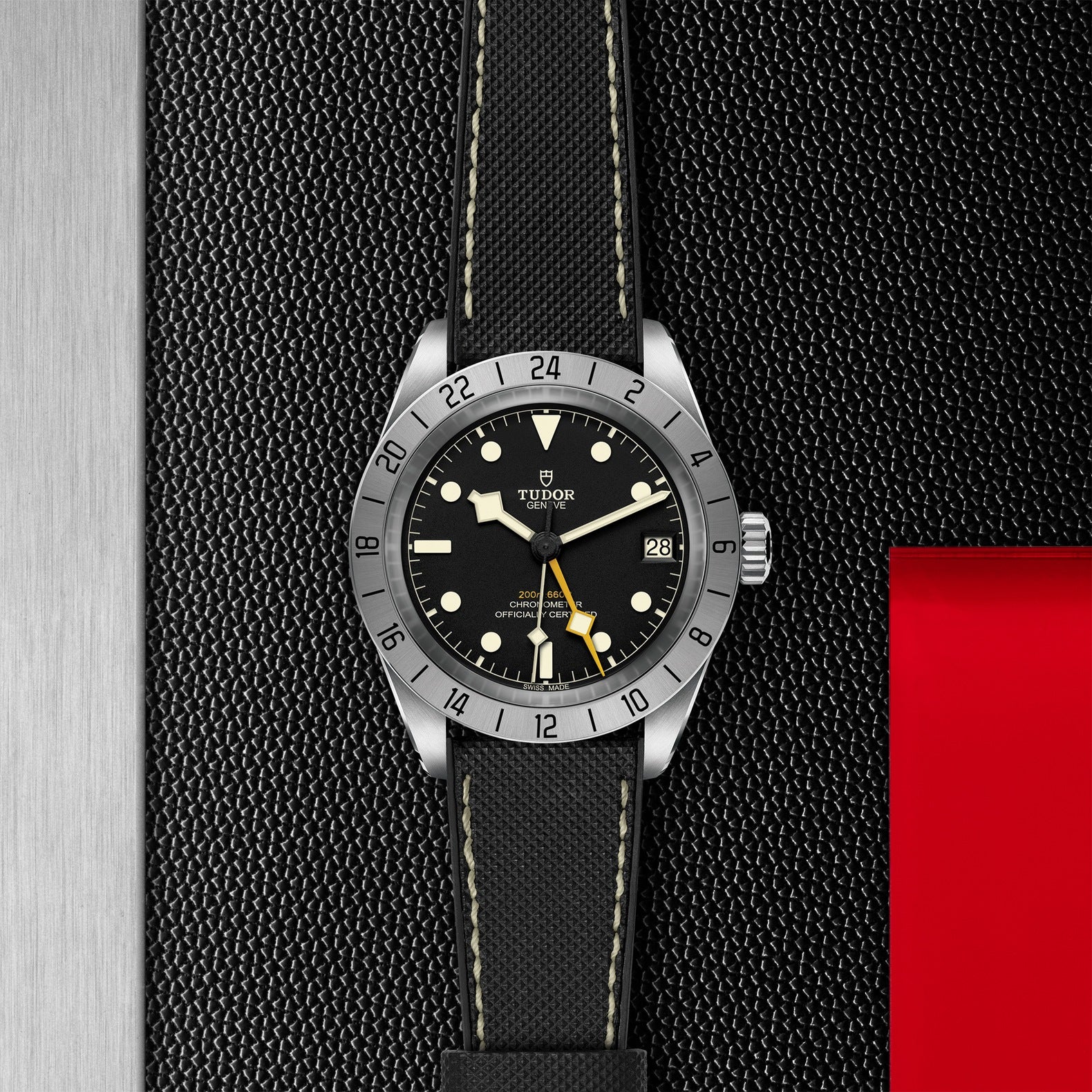 Orologio in acciaio Black Bay PRO, 39 mm Tudor