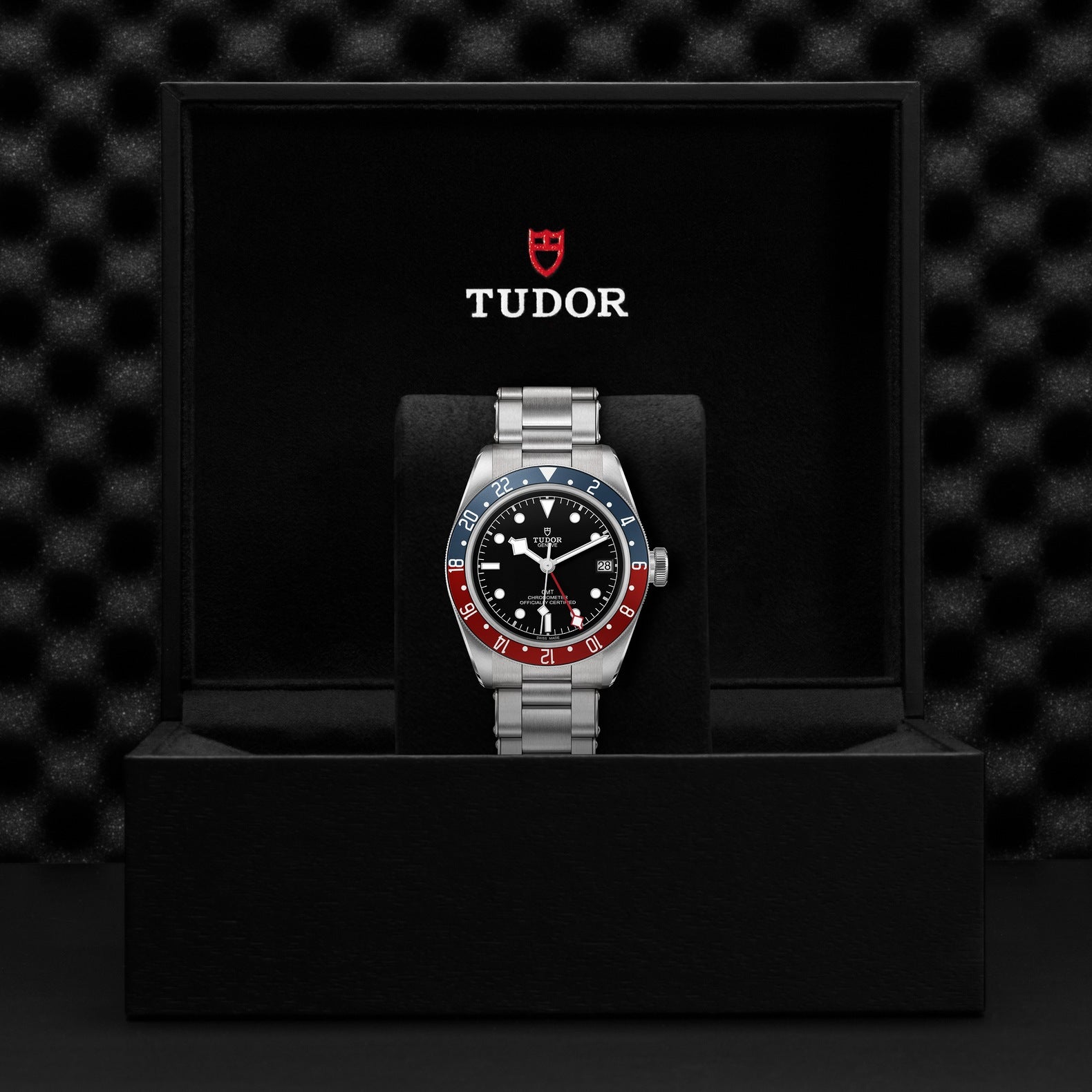 Watch in steel Black Bay GMT, 41 mm Tudor