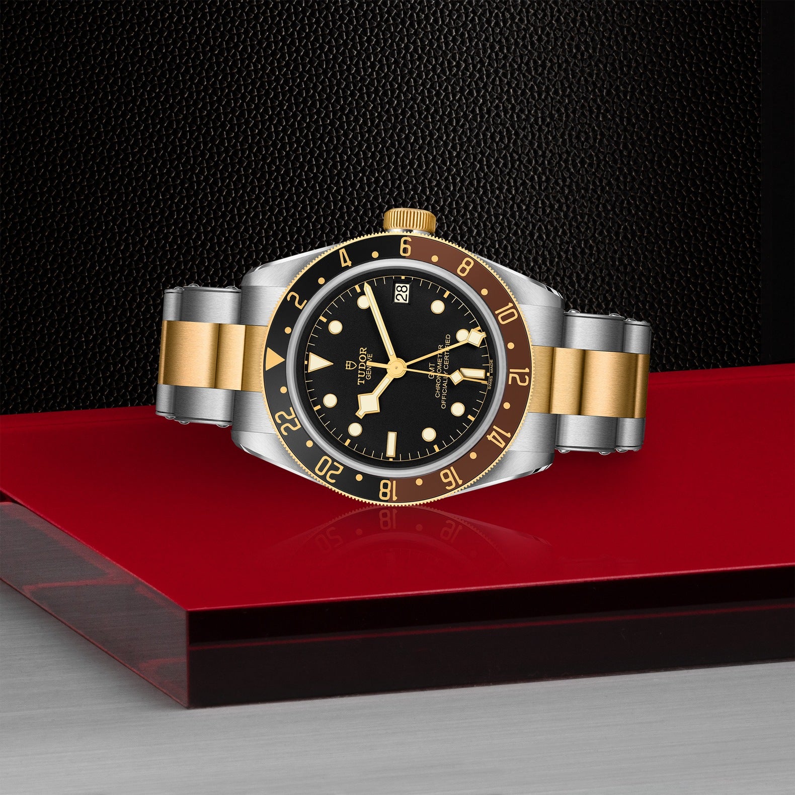 Orologio in acciaio e oro giallo Black Bay GMT S&G, 41 mm Tudor