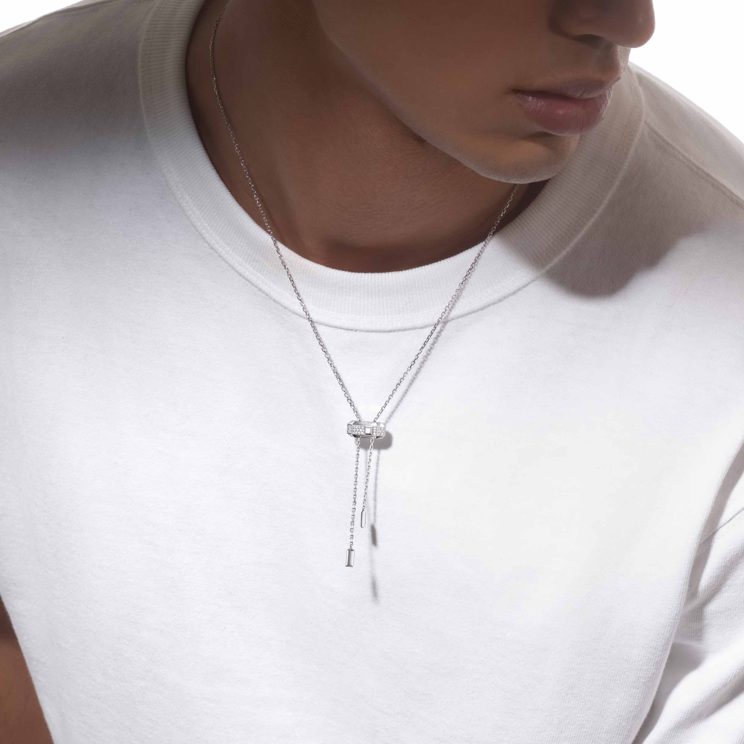 Gioiello in oro bianco Collana Moderniste cravatta Messika