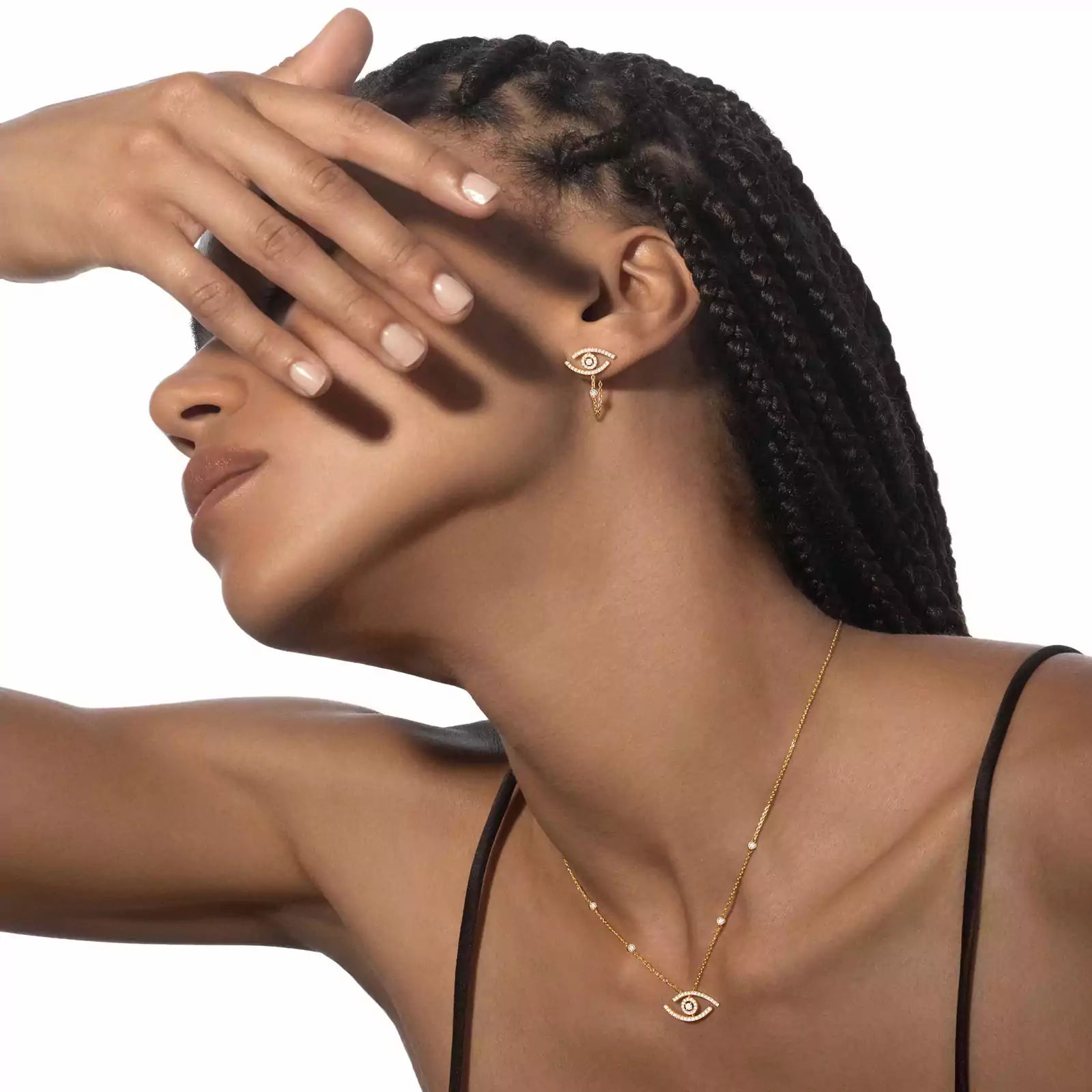 Earrings in yellow gold Lucky Eye Pavé-Set Messika