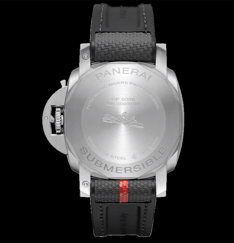 Watch in steel Submersible Luna Rossa Panerai