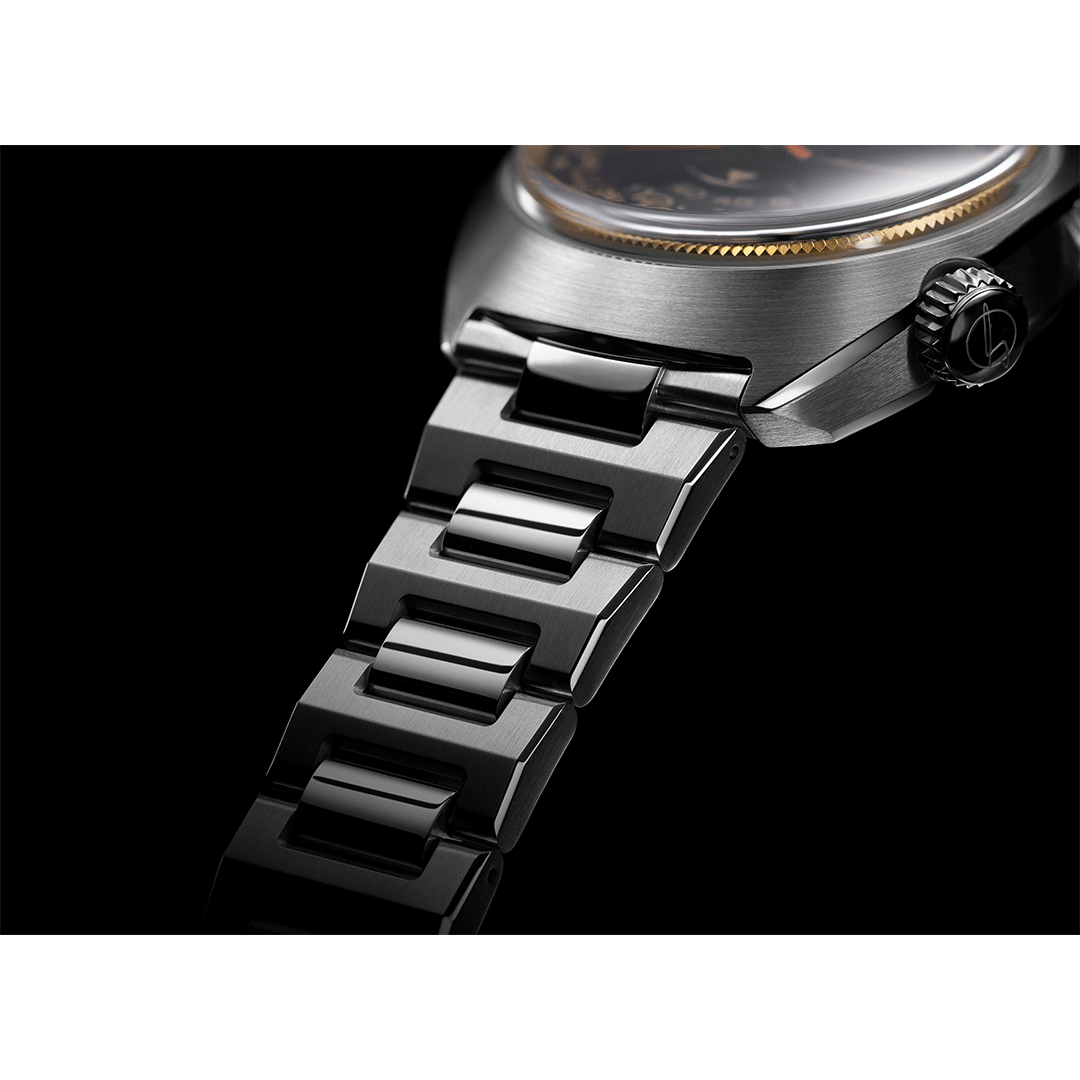 Watch in steel 1969 Black Chronograph Singer