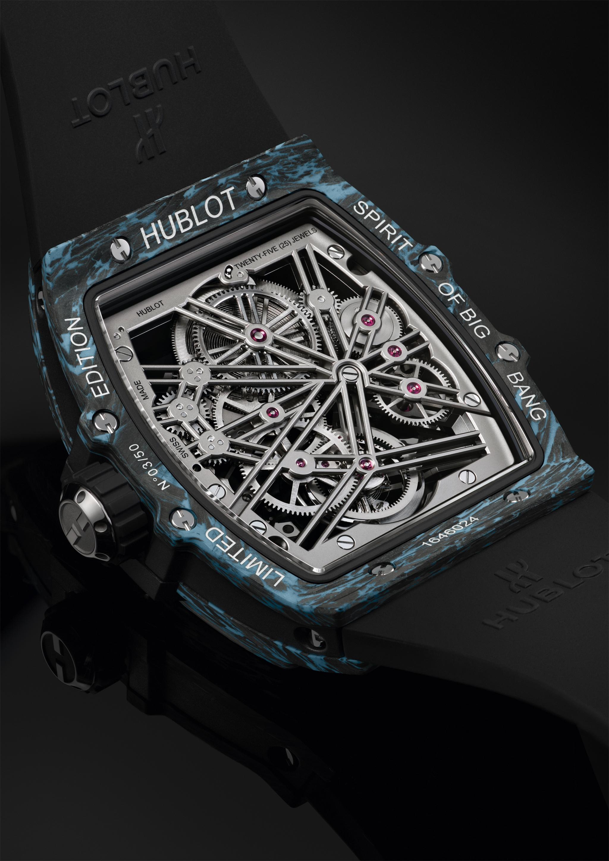 Spirit of Big Bang - Tourbillon Carbon Sky Blue4